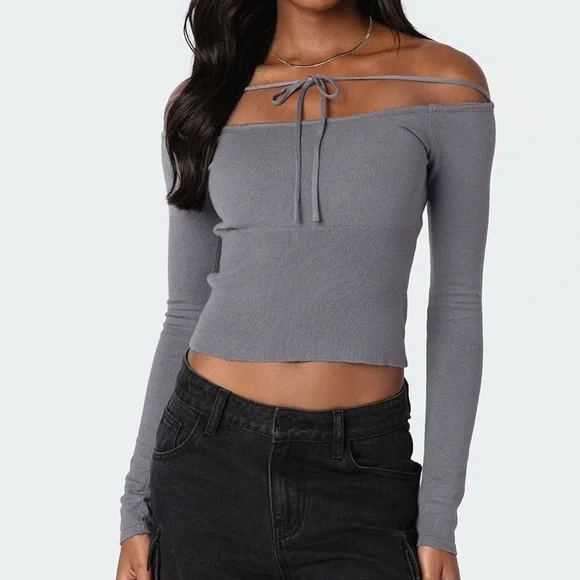 Edikted Jane Tie Front Knit Top - Picture 1 of 9